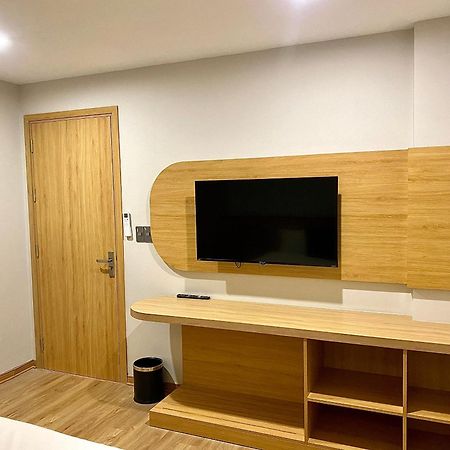 Milash Boutique Hotel Халонг Экстерьер фото