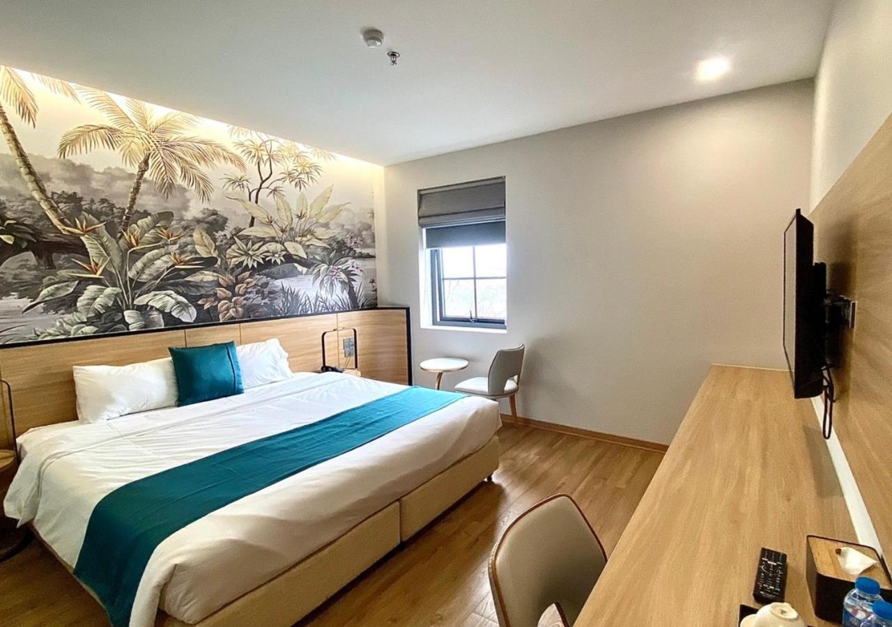 Milash Boutique Hotel Халонг Экстерьер фото